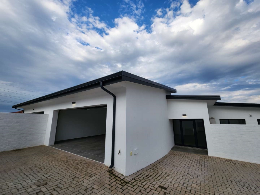 3 Bedroom Property for Sale in Seemeeu Park Western Cape